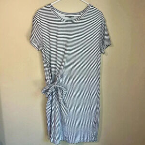 Vince Side Tie Knee T-Shirt Striped Dress white black small